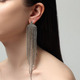 Серьги висячие со стразами «Водопад» веер, цвет белый в серебре, 15.5 см