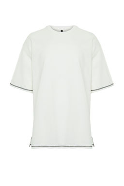 Ekru Oversize Dikis Detayl? %100 Pamuklu T-Shirt TMNSS24TS00094