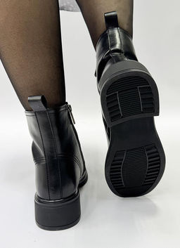 Ботинки Baden NU895-013