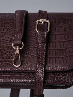 Сумка кожаная багет Deboro 30138 крок/пурпур