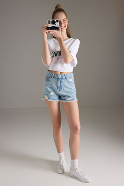 Trendyolmilla Beyaz Y?rt?k Detayl? Yuksek Bel Mini Denim Sort TWOSS25SR00168  фото 2