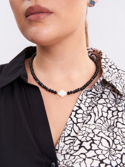 Колье из агата с перламутром Клара JKO008BLK