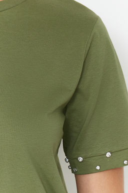 Haki %100 Pamuk Tas Aksesuar Detayl? Regular/Normal Kal?p Orme T-Shirt TWOSS24TS00070