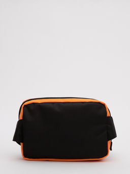 V16 001 21 Сумка поясная