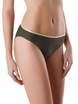 ESLI Трусы с эффектной золотой окантовкой STYLE 0417 черный