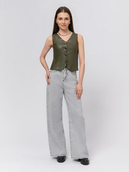 Жилет цвета хаки из искусственной кожи на пуговицах - 1001dress фото 3