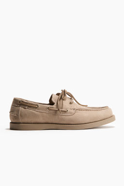 Zapatos n?uticos