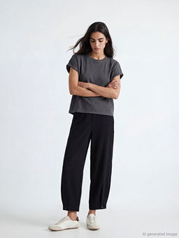 Beli Lastikli Dokulu Kad?n Pantolon