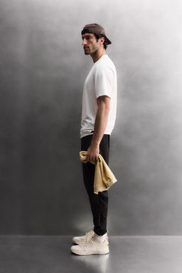 COTTON BLEND TRAINING T-SHIRT - Zara фото 45