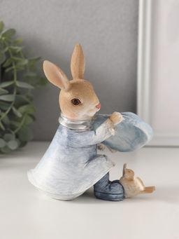 Фигурка полистоун Зайка в шляпке и дождевике: с птичкой, синий, 11?7?13 см