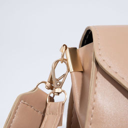 Сумка-мессенджер на клапане, цвет бежевый - Simaland фото 6