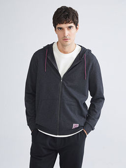 Kap??onlu Uzun Kollu Erkek Fermuarl? Sweatshirt