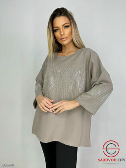 Кофта женская со стразами