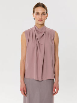 Блузка из крепа