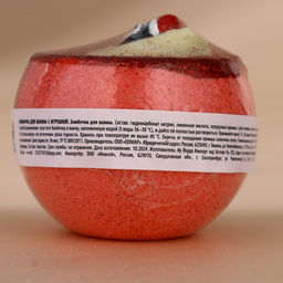 Бомбочка с игрушкой Пингвинёнок, 130 г, Чистое счастье