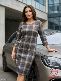 Трикотажное женское платье