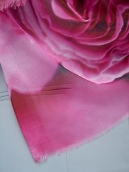 Большой, красивый двусторонний платок с рисунком в стиле арт-декои необычной текстурой ткани - Tantino фото 7