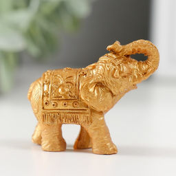 Цена за 3 шт. Фигурка полистоун «Золотой слоник», 2.2×5×4.5 см, МИКС