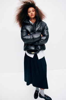 Chaqueta puffy con capucha - H&m фото 3