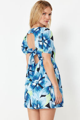 Lacivert Cicekli Skater/Belden Ac?lan S?rt Detayl? Mini Dokuma Elbise TWOSS22EL2858