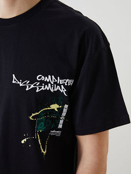 Bisiklet Yaka K?sa Kollu Bask?l? Penye Erkek Ti??rt