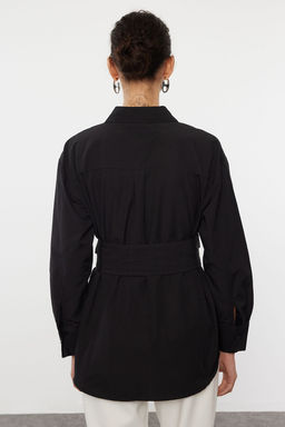 TRENDYOLMILLA Siyah Belde Kemer Detayl? Oversize Genis Kal?p Dokuma Gomlek TWOAW25GO00025  фото 5