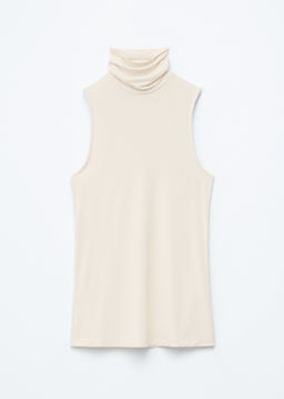Top de cuello alto sin mangas