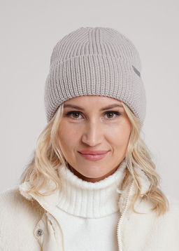 Шапка женская