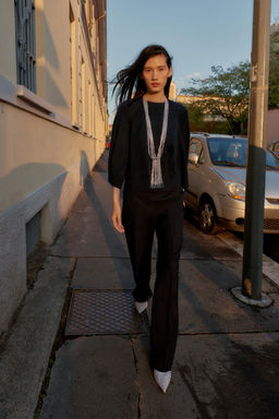 KNIT JUMPER WITH WIDE SLEEVES