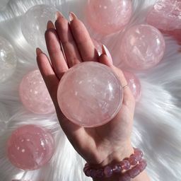 Радуга Самоцветов Шар из мадагаскарского Розового кварца  фото 2