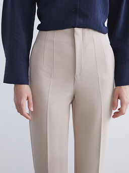 Dar Fit Pileli Kad?n Pantolon