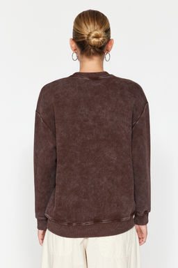 TRENDYOLMILLA Antrasit Eskitme/Soluk Efektli Kal?n Ici Polarl? Inci Detayl? Regular Orme Sweatshirt TWOAW24SW00152  фото 7