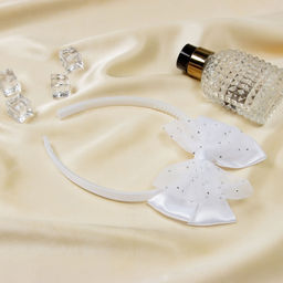 Цена за 2 шт. Ободок для волос «Школьница», двойной бант блеск, 1 см, белый