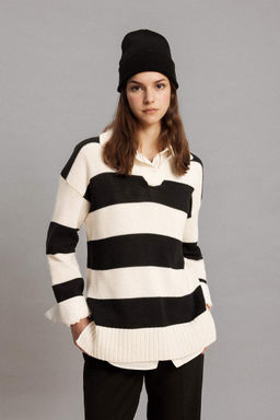 Полосатая туника обычного кроя