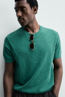 CAMISETA PUNTO REGULAR FIT / Verde