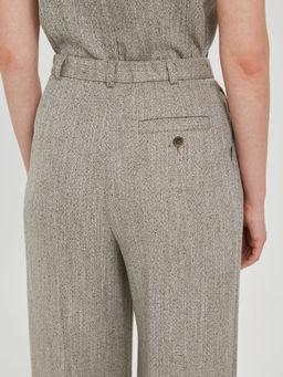 Брюки со стрелками