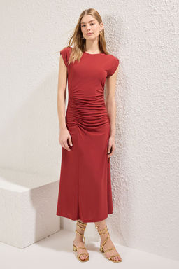 Kiremit Ay Kol Buzgu/Drape Detayl? Vucuda Oturan Esnek Maxi Orme Elbise TWOSS25EL00666 - Trendyolmilla фото 2