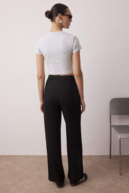 Siyah Wide Leg/Genis Paca Pilili Dokuma Kumas Pantolon TWOAW22PL0475