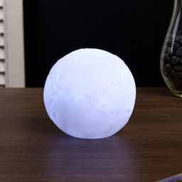 Фигурка светящаяся RISALUX «Планета», LED-ночник, батарейки LR14, белый, 8.5×8.5×9 см