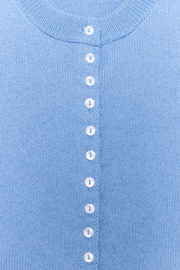 CHAQUETA PUNTO MANGA CORTA ABULLONADA / Azul claro - Zara фото 10