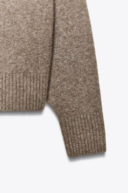 SOFT KNIT V-NECK SWEATER - Zara фото 9