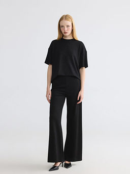 Bisiklet Yaka Parlak G?r?n?ml? Kad?n Ti??rt