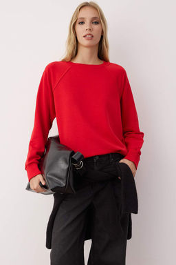 K?rm?z? Relaxed/Rahat Kal?p Basic Reglan Kol Bisiklet Yaka Orme Sweatshirt TWOAW26SW00030