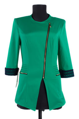 Ветровка жакет