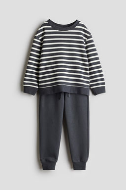 Conjunto de 2 piezas en sudadera