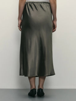 Сатиновая юбка миди с поясом на кулиске / Zarina фото 4