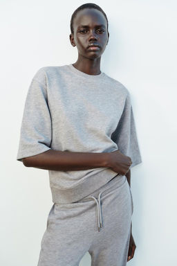 FADED-EFFECT OVERSIZE SWEATSHIRT - Zara фото 2