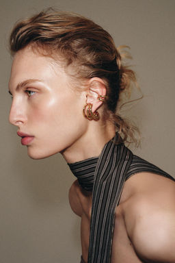 PACK PENDIENTES TRIPLE ARO EARCUFF / Dorado