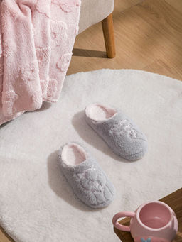 Kad?n Pel?? Ev Terli?i