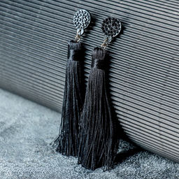 Серьги «Кисти» гармония, цвет чёрный, L кисти 8.5 см